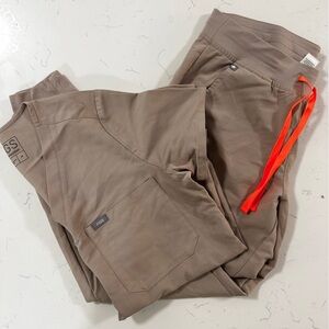 Pre- Figs Scrubs Set size MEDIUM Boulder